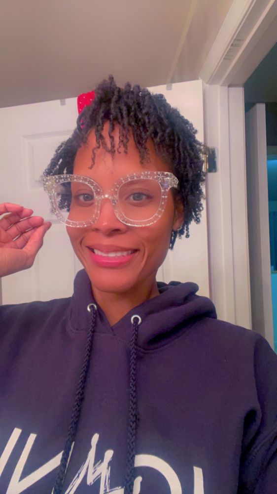 The Elite Beauty Lounge Logo