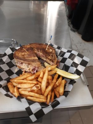 Bully's North by null