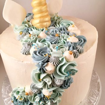 Cobble Hill Cake - Unicorn Cake view of mane - Custom Cakes Near Me