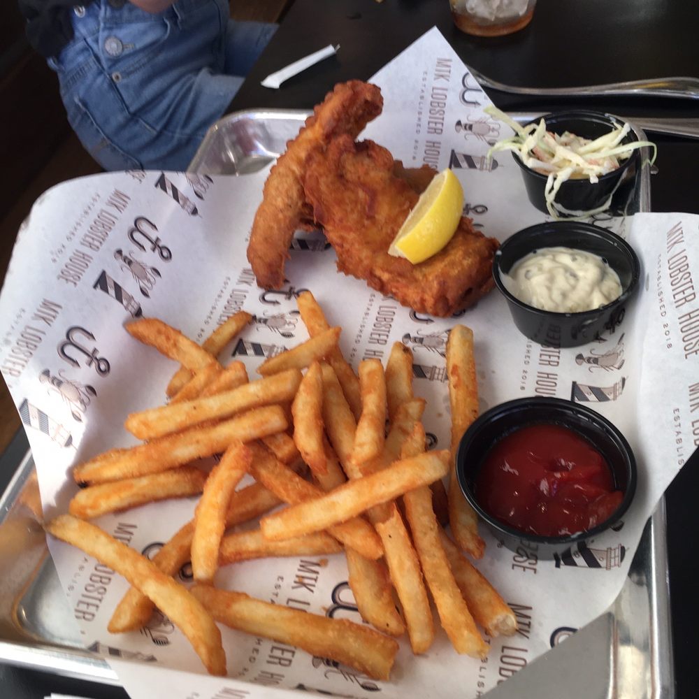 MTK Lobster House - Fish/chips - Seafood Near Me - Montauk, New York MTK Lobster House - Fish/chips - Seafood Near Me - Montauk, New York