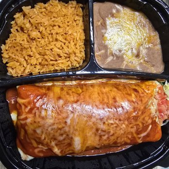 J H Mexican American Kitchen - Chicken Burrito Dinner Plate! - Tex-Mex Near Me - Platte City, Missouri J H Mexican American Kitchen - Chicken Burrito Dinner Plate! - Tex-Mex Near Me - Platte City, Missouri