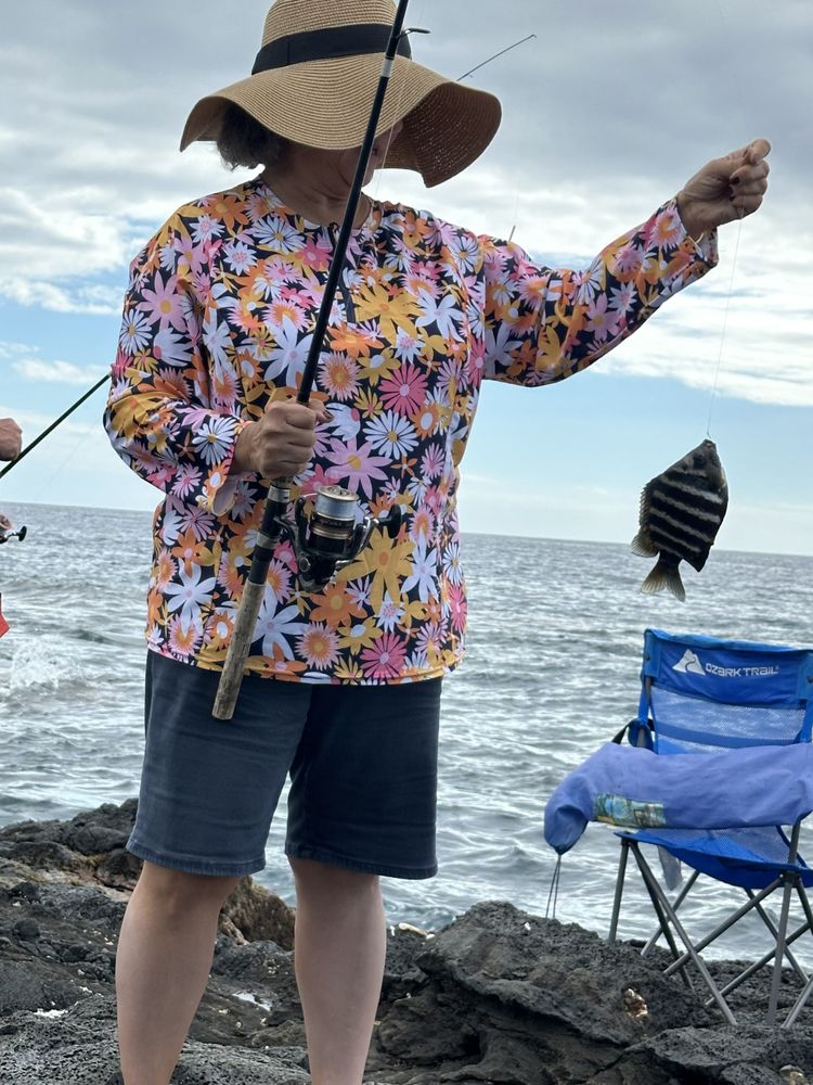 Kona Shoreline Fishing Adventure Logo
