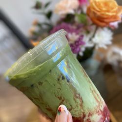 Strawberry matcha