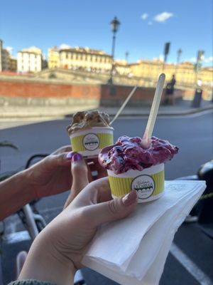 Gelateria La Carraia by null