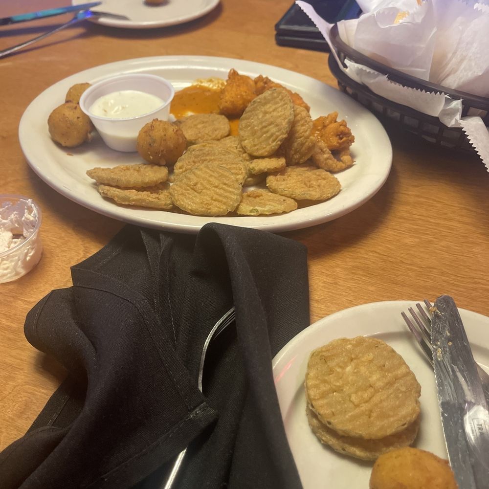 Texas Roadhouse - Combo Appetizer - Steakhouses Near Me - Austin, Texas Texas Roadhouse - Combo Appetizer - Steakhouses Near Me - Austin, Texas