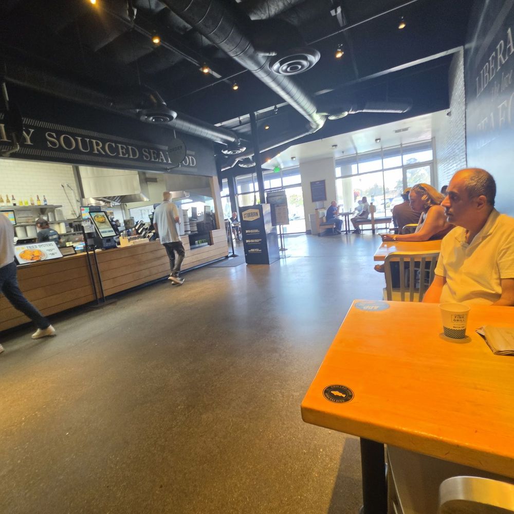 California Fish Grill - Inside - Seafood Near Me - Gardena, California
