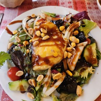 Los Chanquetes - Fried brie salad - Spanish Near Me - Madrid, M Los Chanquetes - Fried brie salad - Spanish Near Me - Madrid, M