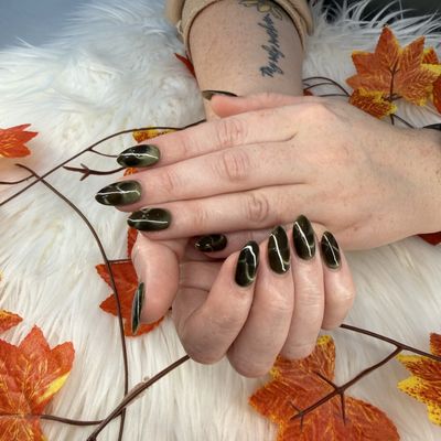 Design Collection - Where creativity meets nails ✨
A portfolio of my favorite sets, blending color, texture, and unique designs to bring each vision to life. Design Collection - Where creativity meets nails ✨
A portfolio of my favorite sets, blending color, texture, and unique designs to bring each vision to life.