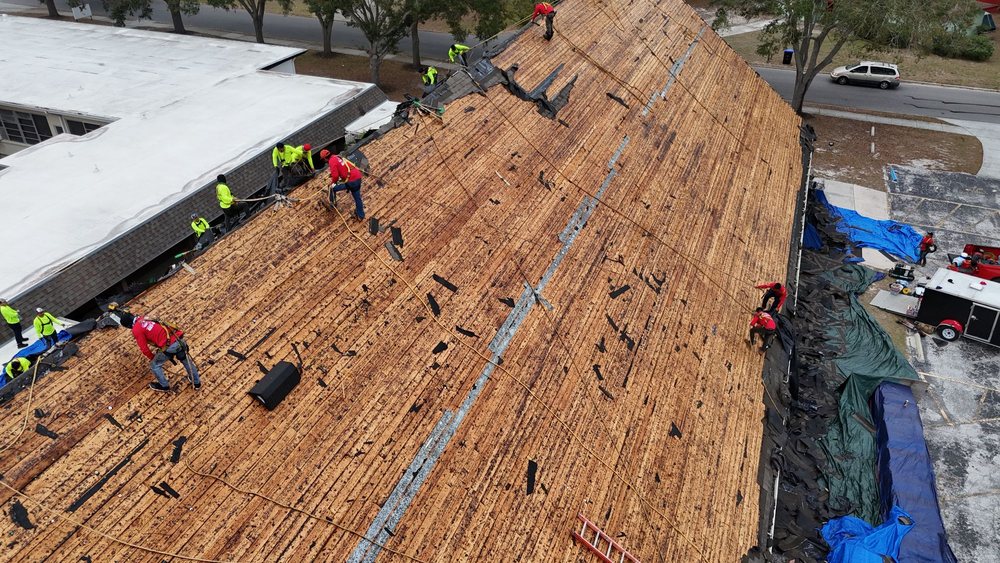 Slide of Febres Roofing