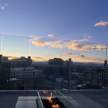 The Rally Hotel - Rooftop views - Hotels Near Me - Denver, Colorado The Rally Hotel - Rooftop views - Hotels Near Me - Denver, Colorado