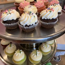Lenox Cupcakes - Mini cupcakes