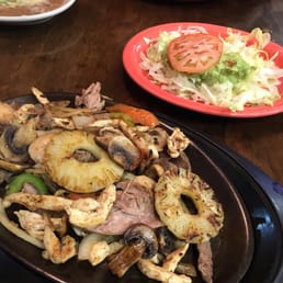 Tropical fajitas (sans beans, sour cream and tortillas). Perfection! Tropical fajitas (sans beans, sour cream and tortillas). Perfection!