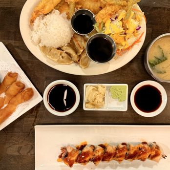 Mikko Sushi - Mixed Tempura Entree Samurai Roll Spring Rolls (3 Pc) - Sushi Bars Near Me - Vista, California Mikko Sushi - Mixed Tempura Entree Samurai Roll Spring Rolls (3 Pc) - Sushi Bars Near Me - Vista, California