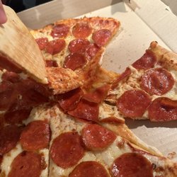 Pizza Hut - Gross!