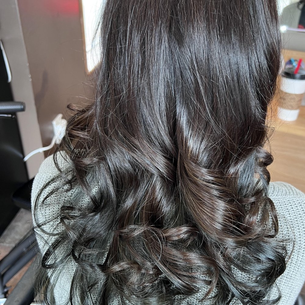 R Salon - Hair Salons Near Me - Puyallup, Washington R Salon - Hair Salons Near Me - Puyallup, Washington