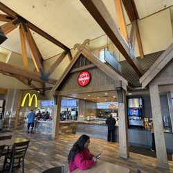 McDonald's - Inside