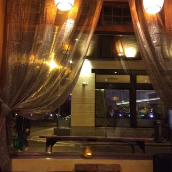 Mochaland Cafe - Couches by the window to people watch on the Quay. - Cafes Near Me - Dublin, D Mochaland Cafe - Couches by the window to people watch on the Quay. - Cafes Near Me - Dublin, D
