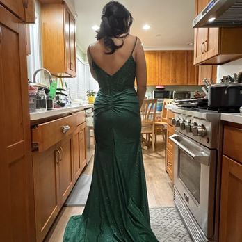 Fabiola's Boutique - The back of her dress is gorgeous - Fashion Near Me - Concord, California Fabiola's Boutique - The back of her dress is gorgeous - Fashion Near Me - Concord, California
