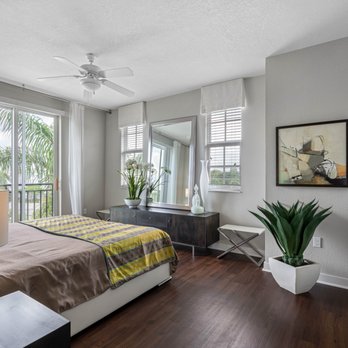 AXIS Wellington Green - Master Bedroom - Apartments Near Me - Wellington, Florida AXIS Wellington Green - Master Bedroom - Apartments Near Me - Wellington, Florida
