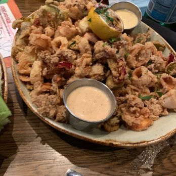 Barnwood - LaGrange - Calamari yum the lemon aioli can kick rocks the sriracha ranch is where it's at..spicy and good - Cocktail Bars Near Me - LaGrange, Georgia