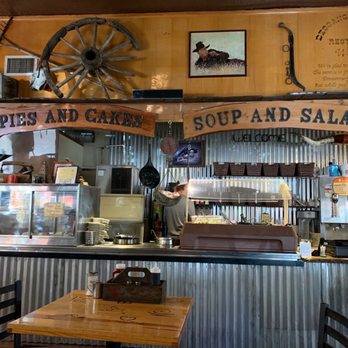 Descanso Junction Restaurant - American Near Me - Descanso, California