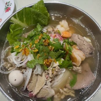 Pho Bistro - hủ tiểu nam vang - American Near Me - Hilo, Hawaii Pho Bistro - hủ tiểu nam vang - American Near Me - Hilo, Hawaii