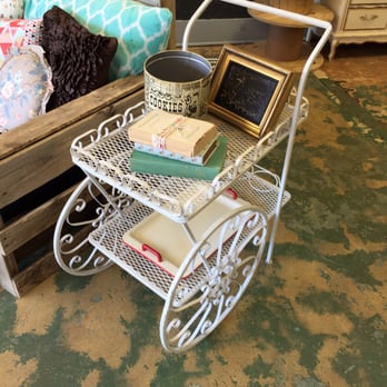 ShortyCakes Bakery - a cart with books on it - Bakeries Near Me - Chickasha, Oklahoma ShortyCakes Bakery - a cart with books on it - Bakeries Near Me - Chickasha, Oklahoma