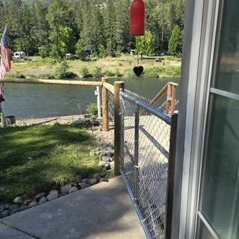 Timberline Fence - single rail with field fence and chain link gate - Fences & Gates Near Me - Grants Pass, Oregon Timberline Fence - single rail with field fence and chain link gate - Fences & Gates Near Me - Grants Pass, Oregon