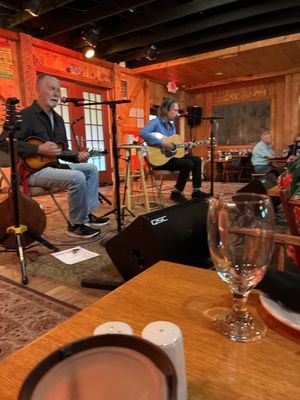 Daryl's House Restaurant & Live Music Club by null