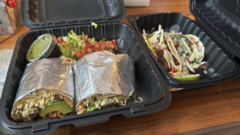Papi's Tacos Fells