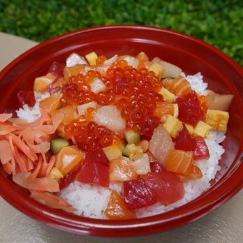 Domo Cafe Kahala - Chirashi Bowl (Food A Go Go Week Special) - Sushi Bars Near Me - Honolulu, Hawaii Domo Cafe Kahala - Chirashi Bowl (Food A Go Go Week Special) - Sushi Bars Near Me - Honolulu, Hawaii