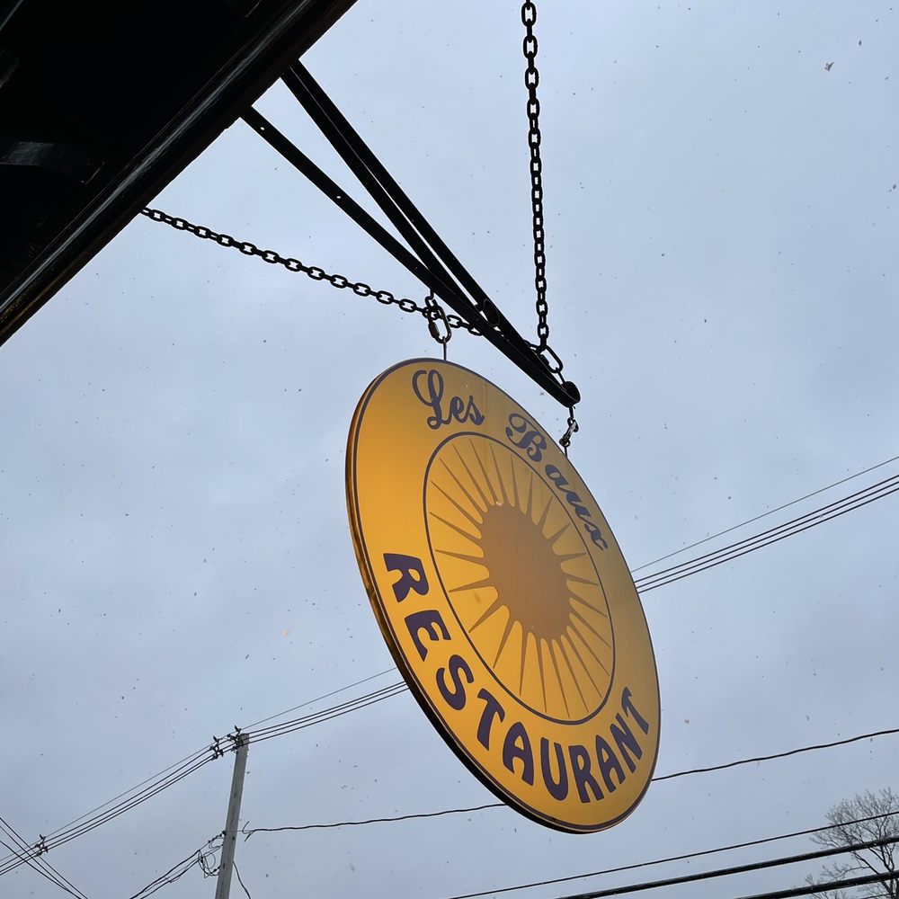 Cafe Les Baux - Exterior atmosphere - French Near Me - Millbrook, New York
