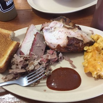 4 Trees Smokehouse - Barbeque Near Me - Middleburg, Florida 4 Trees Smokehouse - Barbeque Near Me - Middleburg, Florida