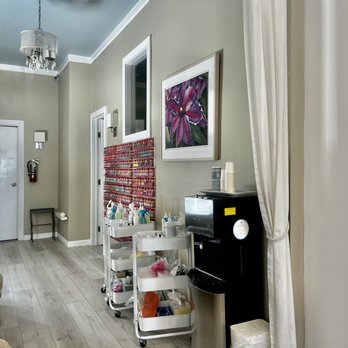 Polished Nail Spa - Nail Salons Near Me - Larkspur, California Polished Nail Spa - Nail Salons Near Me - Larkspur, California