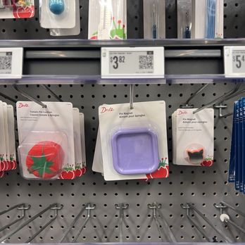 Walmart Supercenter - 1/28/26 FYI. Wife thinking of picking up sewing. - Grocery Near Me - Reno, Nevada