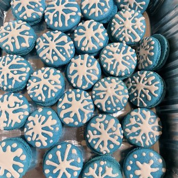 Bee Sweets Macarons - Desserts Near Me Bee Sweets Macarons - Desserts Near Me