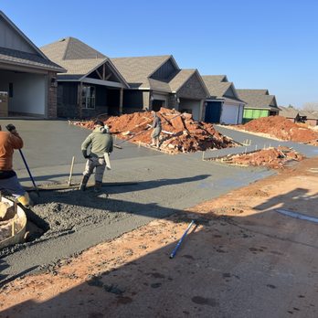 VM Concrete - A behind-the-scenes look at the craftsmanship involved in creating the perfect driveway from start to finish." - Masonry/Concrete Near Me VM Concrete - A behind-the-scenes look at the craftsmanship involved in creating the perfect driveway from start to finish." - Masonry/Concrete Near Me