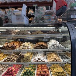 Tasty Pastry Shoppe - just some of the cookies!!