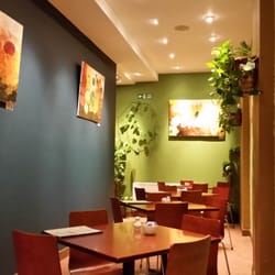 Caffe Macchiato - Inside shot.