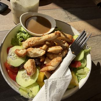 Roosters Coffeehouse - Coop's Garden Salad w/ Chicken - Coffee & Tea Near Me - Roxbury Township, New Jersey Roosters Coffeehouse - Coop's Garden Salad w/ Chicken - Coffee & Tea Near Me - Roxbury Township, New Jersey