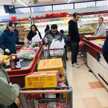 Vinh Phat Market - Coronavirus Era.  March 14, 2020 - Fruits & Veggies Near Me - Sacramento, California