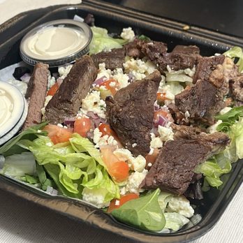 Moondog Pub & Grub - Black n Blu salad - only get this bad boy if you really like bleu cheese because it is heavy laden with it. - Burgers Near Me - Chamblee, Georgia