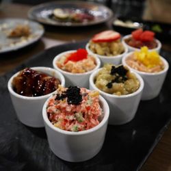 Sāmon - Donburi mono