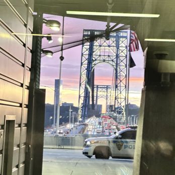George Washington Bridge Bus Station - Gorgeous sunset tonight! - Bus Stations Near Me - New York, New York George Washington Bridge Bus Station - Gorgeous sunset tonight! - Bus Stations Near Me - New York, New York