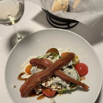 Currents Restaurant - Wedge salad - Seafood Near Me - Tarpon Springs, Florida