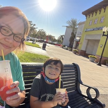 Sunright Tea Studio - Rancho Cucamonga - Quick Christmas shopping break. Kids strawberry milk tea with brown sugar boba 25% sugar. Jasmine and Grapefruit tea 0% sugar. - Bubble Tea Near Me - Rancho Cucamonga, California Sunright Tea Studio - Rancho Cucamonga - Quick Christmas shopping break. Kids strawberry milk tea with brown sugar boba 25% sugar. Jasmine and Grapefruit tea 0% sugar. - Bubble Tea Near Me - Rancho Cucamonga, California