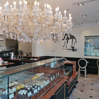 Marvelous by Fred - Beautiful cafe - Desserts Near Me - Toronto, Ontario