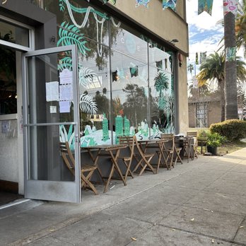 Lost Parrot Cafe - Outside - Breakfast & Brunch Near Me - South Pasadena, California Lost Parrot Cafe - Outside - Breakfast & Brunch Near Me - South Pasadena, California
