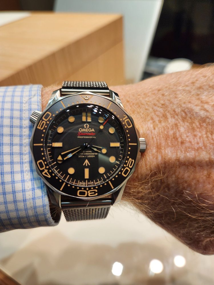 OMEGA BOUTIQUE Updated October 2024 15 Photos 160 N Gulph Rd