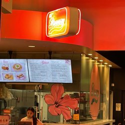 Great place to eat and great shaved ice desserts